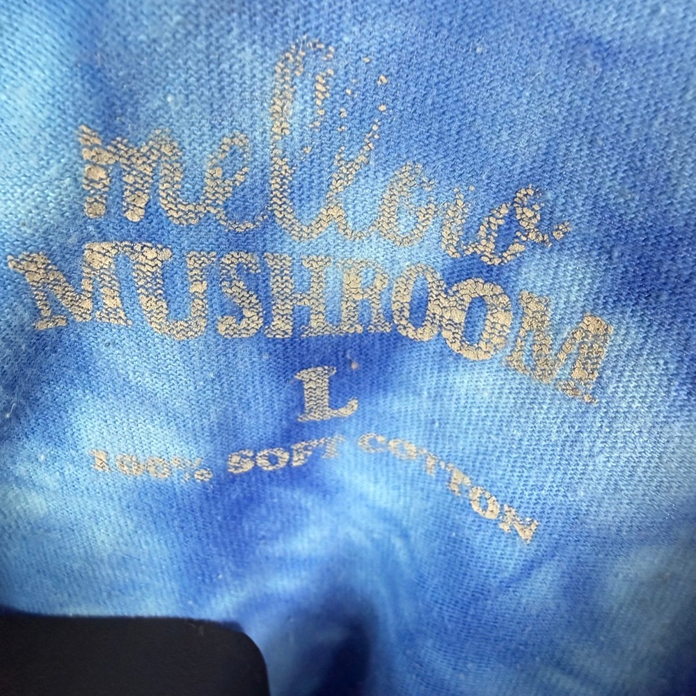 Mellow Mushroom T-Shirt Mens Large Pizza Party Tie Dye Blue Graphic Skeletons - Picture 3 of 4